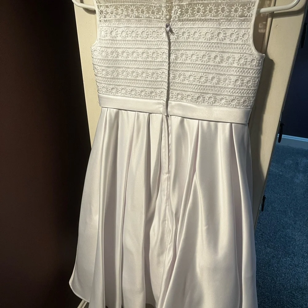 Girl’s Sleeveless Embroidered Illusion Dress with Pearled Bow - Picture 3 of 6